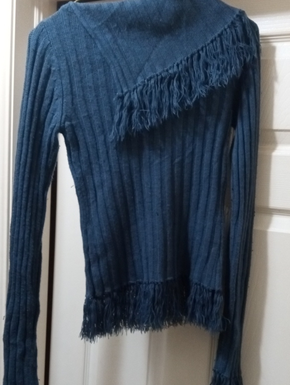 Blue Fringe Ribbed Women’s Sweater - Picture 4 of 6